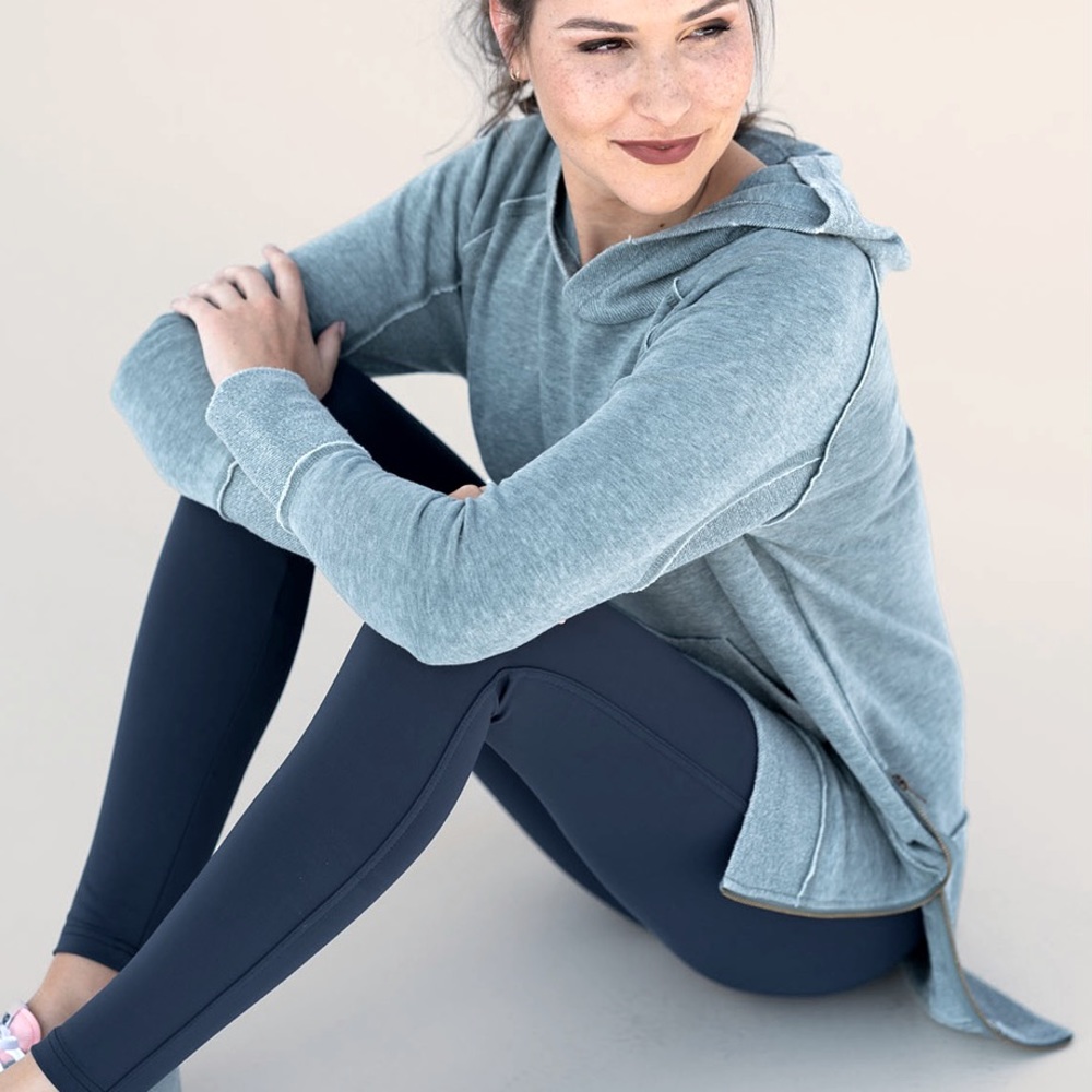 Evy’s Tree “Isla” Burnout Tunic Hoodie Blue S